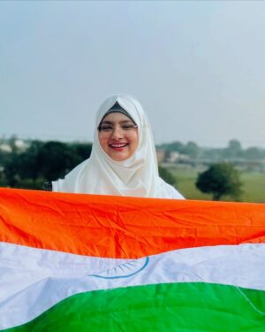 Rifat Anjum Ansari Instagram - Happy Republic Day 🧡🤍💚
#viralpost
