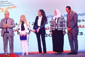 Riham Haggag Instagram - أتوجه بالشكر والتقدير للوزيرة نيفين القباج وزيرة التضامن الاجتماعى ورئيس مجلس إدارة صندوق مكافحة وعلاج الادمان والتعاطى، على كل مجهوداتها خصوصا فيما يتعلق بقضية علاج الإدمان، وأيضا حرصها على مشاركتنا النجاح والتكريم على مسلسل #يوتيرن في حضور دكتور أشرف ذكي نقيب المهن التمثيلية و زملائي المؤلف المتميز أيمن سلامة و الفنانة الجميلة  عبير منير.
@aymansalama1 
@abirmounir.official 
@ashrafzakyoffical 

#ريهام_حجاج