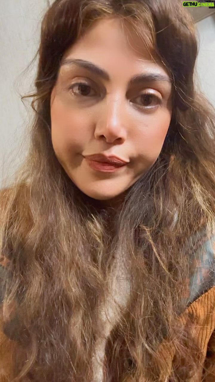 Riham Haggag - 179.5K Likes - عيب أحترموا نفسكم بقا و خللي عندكم دين و أخلاق بدل الأنحدار إللي باقينوا فيه دا…حاتتعظوا أمتة دا الناس في غزة بتموت و انتم فاضيين للشر و الأفتراء.