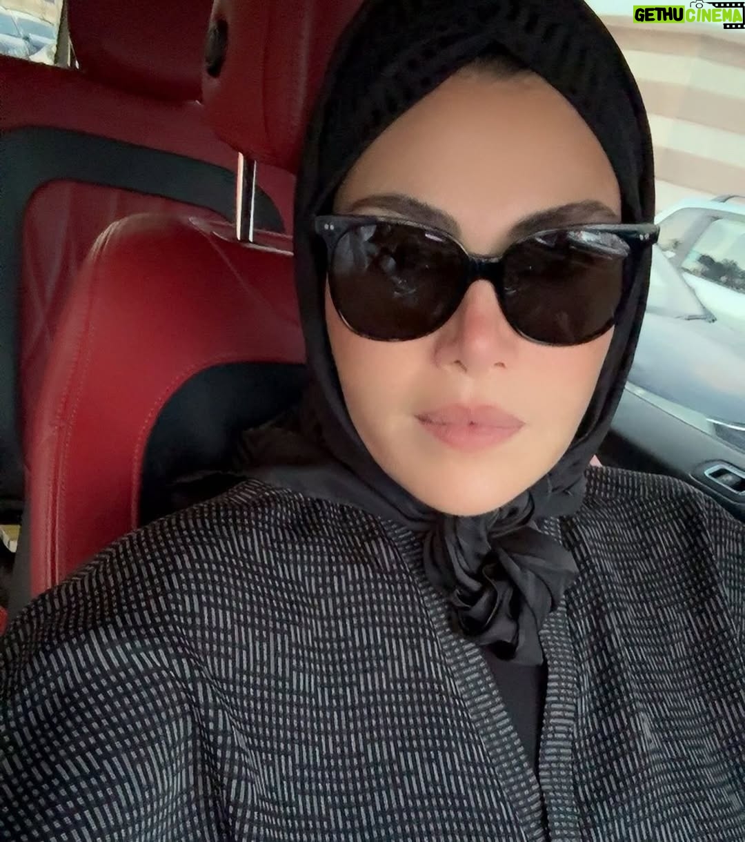 Riham Haggag - 115.8K Likes - سافرت بلاد مختلفة و رحت و جيت و عملت عمرات كتير الحمد لله…بس أحلي و أنقي و و أجمل و أعظم من الحج مافيش،رحلة بتغذي الروح و تغسل القلب و تهذب النفس،ربنا يكتبها لكل حد نفسه يروح و يكتبهالي تاني و تالت و عاشر يا رب 🤲