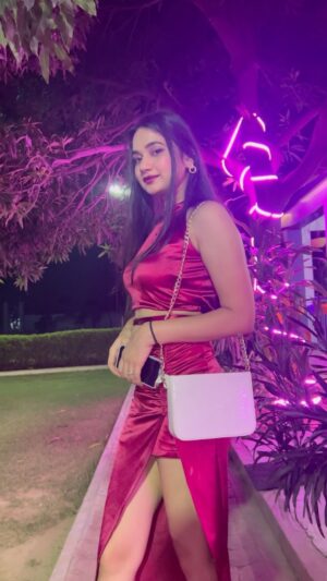 Riiya Sharma Instagram -