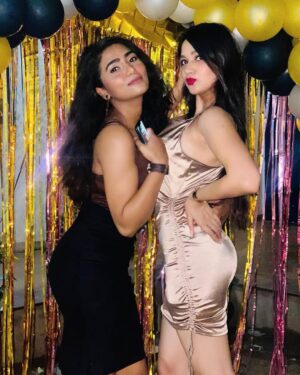 Riiya Sharma Instagram - Thankyou so much everyone for making my day soooo damn special, i just loved it🥺 #birthday #birthday2021🎂 #latepost (best birthday ever)❤️🧿🧿🧿🧿