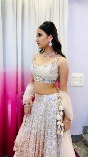 Riiya Sharma Instagram - ❤️❤️
Makeup @ayushi.chaudhary.thakran
@makeupbyayushi.thakran