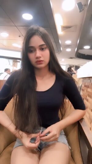 Riiya Sharma Instagram - Sahi bat h