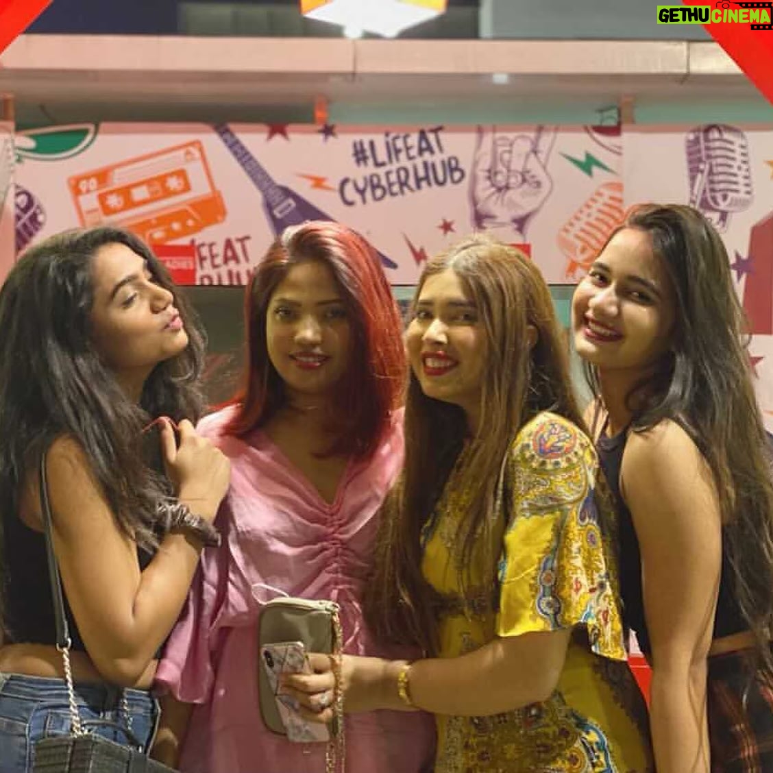 Riiya Sharma - 9.5K Likes - “You can’t do epic SHIT with basic people”💋💋😆🧿🧿