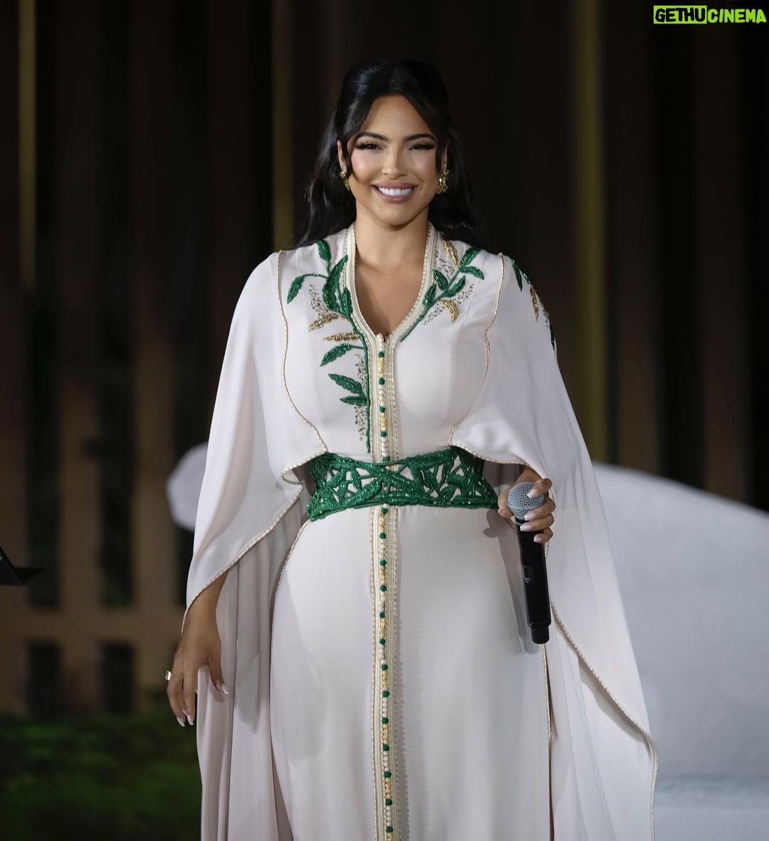 Rikia Magha - 3 Likes - ⁨	من أفراح #قطر الجميلة 
كانت ليلة جميلة وخفيفة على القلب💚
**** **** ****
شكرا معشوقتي صوفيا على التحفة هذي
‪@sophiabenyahiaofficial‬⁩
#القفطان_المغربي