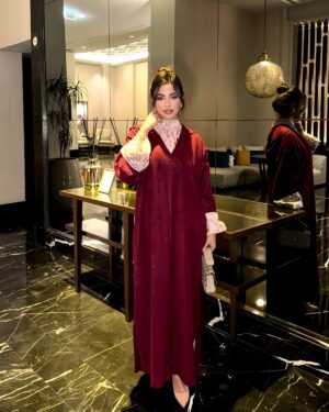 Rikia Magha Instagram - بصحة فطوركم 🙈♥️
٠٠٠٠٠ ٠٠٠٠٠ ٠٠٠٠
Jellaba by @couturebysika