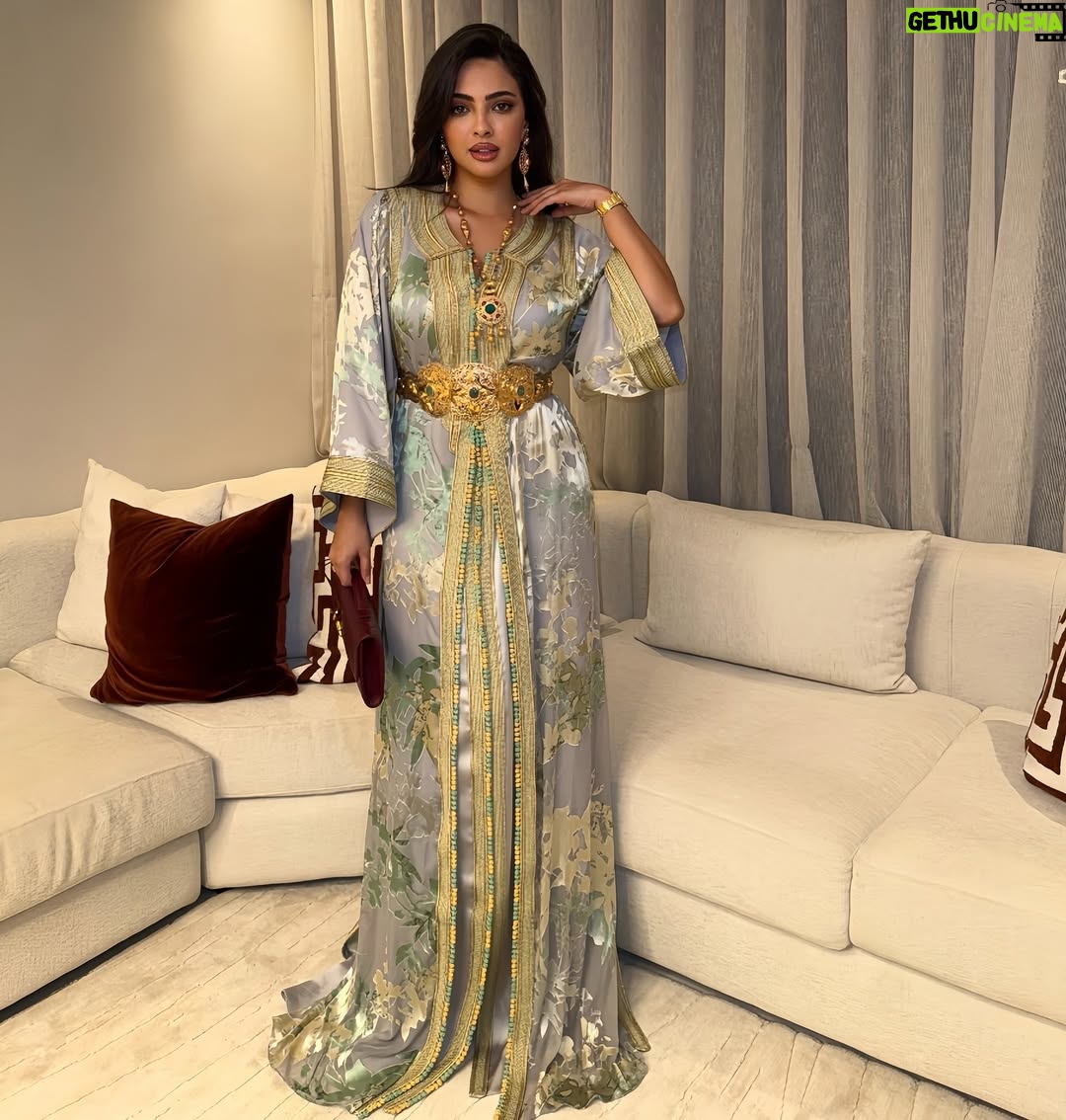Rikia Magha - 23.2K Likes - مساء الخير 🤍
**** **** ****
Thank you for your hospitality 
@sophiabenyahiaofficial 
#القفطان_المغربي