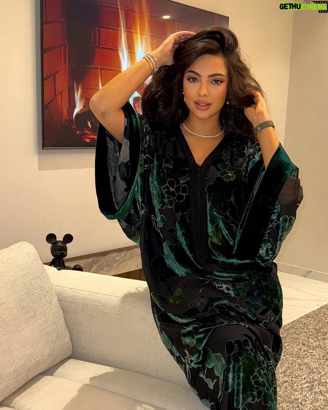 Rikia Magha - 9.4K Likes - ثُمَ يُعوضك اللّٰه بِما يليقُ بِقلبك💚
**** **** ****
Thank you hbb for your hospitality 
@sophiabenyahiaofficial