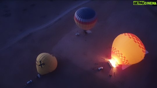 Rim El Benna - 3.2K Likes - @adventure_balloon_marrakech_
#credit @redo_bz