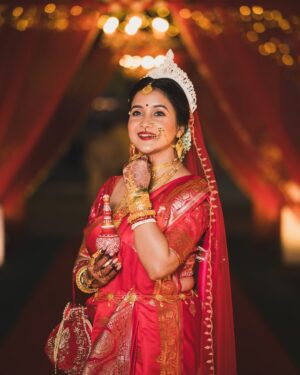 Rimpa Roy Instagram - | | MY WEDDING DIARY | |
: The Wedding Day :
#wedding2024 #bengaliweddinglook #Rimpaswedding
#bengaliwedding #bengalibride
