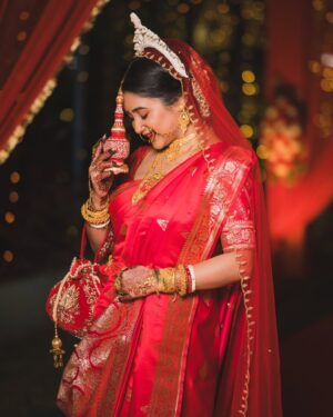 Rimpa Roy Instagram - | | MY WEDDING DIARY | |
: The Wedding Day :
#wedding2024 #bengaliweddinglook #Rimpaswedding
#bengaliwedding #bengalibride