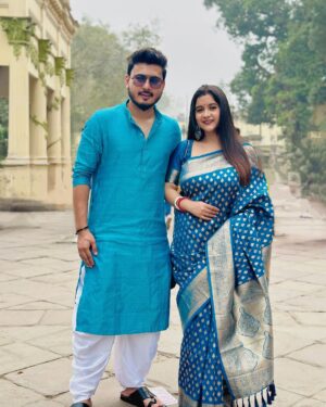 Rimpa Roy Instagram - 🤗🤗 @djcracker123