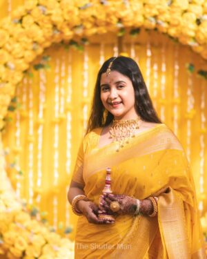 Rimpa Roy Instagram - | | MY WEDDING DIARY | |
: Haldi :
#wedding2024 #haldilook #Rimpaswedding
#bengaliwedding #BengaliBride #gayeholud