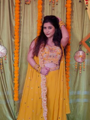 Rimpa Roy Instagram - Vibrant Haldi Vibes. 🌈