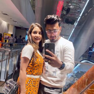Rimpa Roy Instagram - “Happy Birthday, hubby! You’re the only best friend I never get bored of. Thank you for making my life full of love, laughter & endless fun. From best friends to husband & wife, our journey is my favorite. 🥰”
Cheers to us & forever together. ❤️🎂”
@djcracker123 🎂