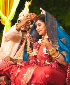 Rimpa Roy Instagram - “Finally, 10 years have passed since we first met.I Look forward to many more decades! “ 🥰❤️
Happy Wedding🤗 @djcracker123
#10yearslove #wedding2024 #BengaliWedding