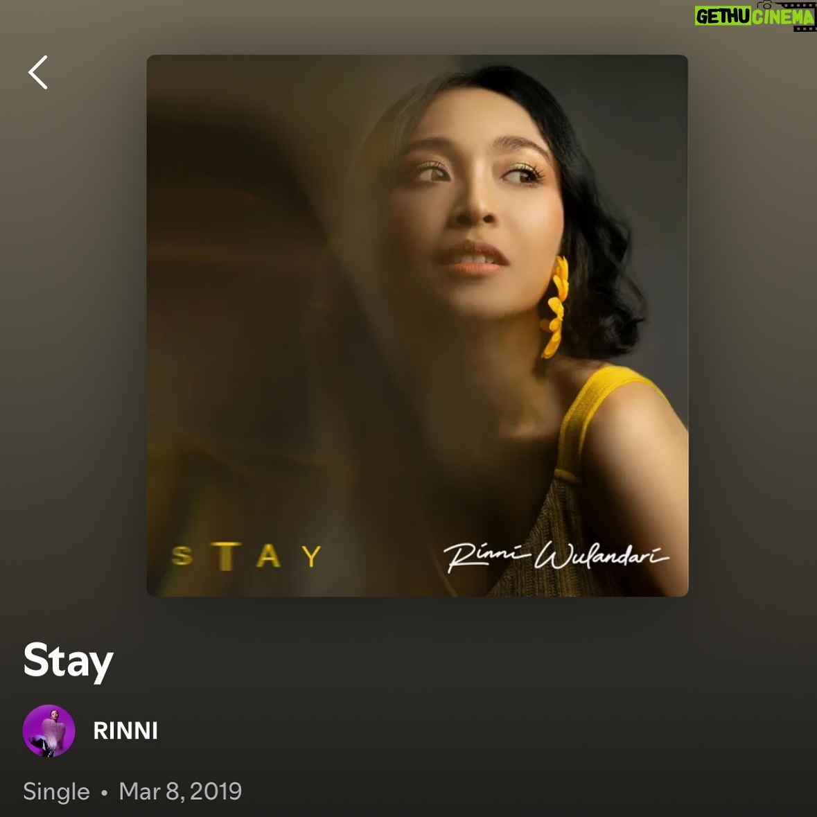 Rinni Wulandari - 1.6K Likes - si anak bungsu ini yang sekarang udah jadi seorang istri dan ibu dari 2 anak laki laki yang sangat lucu itu 18 tahun yang lalu menang @indonesianidolid saat usianya masih 17 tahun. musik udah jadi passionnya sejak usia 3 tahun. lewat musik ia bertumbuh, menemukan dirinya, jatuh dan bangkit lagi.
‍‍‍
18 tahun bukan waktu yang sebentar. penuh cerita, perjuangan, air mata, tawa, dan cinta. semua yang kujalani hari ini nggak lepas dari dukungan orang-orang yang percaya sama aku sejak hari pertama.
‍‍‍
terima kasih untuk kalian yang masih di sini, tumbuh bersama, menyaksikan perjalananku dari panggung ke panggung, dari satu fase hidup ke fase berikutnya.
‍‍‍
aku masih di sini. masih jatuh cinta sama musik. dan akan terus berkarya, selama Allah izinkan.
‍‍‍
with love,
Rinni
