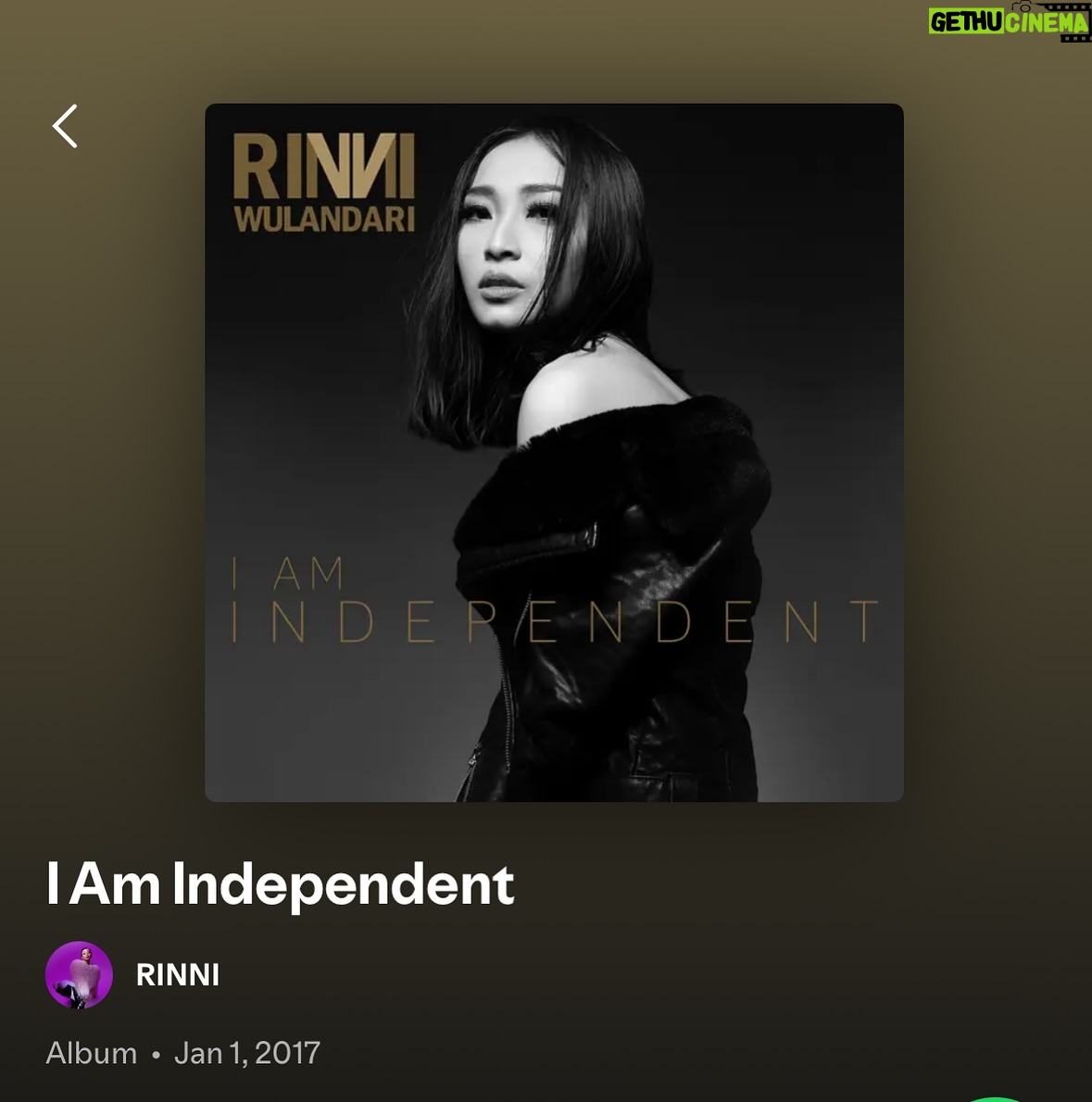 Rinni Wulandari - 1.6K Likes - si anak bungsu ini yang sekarang udah jadi seorang istri dan ibu dari 2 anak laki laki yang sangat lucu itu 18 tahun yang lalu menang @indonesianidolid saat usianya masih 17 tahun. musik udah jadi passionnya sejak usia 3 tahun. lewat musik ia bertumbuh, menemukan dirinya, jatuh dan bangkit lagi.
‍‍‍
18 tahun bukan waktu yang sebentar. penuh cerita, perjuangan, air mata, tawa, dan cinta. semua yang kujalani hari ini nggak lepas dari dukungan orang-orang yang percaya sama aku sejak hari pertama.
‍‍‍
terima kasih untuk kalian yang masih di sini, tumbuh bersama, menyaksikan perjalananku dari panggung ke panggung, dari satu fase hidup ke fase berikutnya.
‍‍‍
aku masih di sini. masih jatuh cinta sama musik. dan akan terus berkarya, selama Allah izinkan.
‍‍‍
with love,
Rinni
