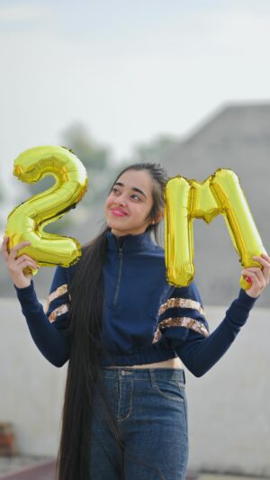 Ritakshi Gupta Instagram - UNIVERSE THANKYOU👼🏻❤️ We are 2 Million Strong Family!💫✨
@ritakshigupta20
