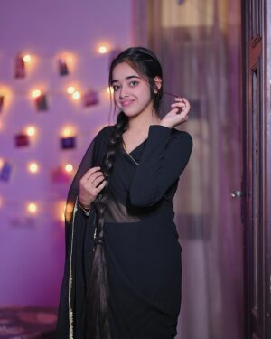 Ritakshi Gupta Instagram - Jo hai, jitna hai
Aapse hai, kaafi hai👼🏻🧿
#ritakshigupta