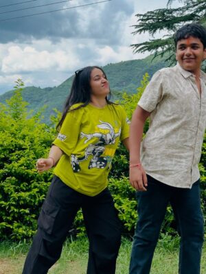 Ritika Chauhan Instagram - Happy 15th birthday Abhinav ♥️😭😹 .
.
@abhinav_rajput1010 ♥️
@manisha_chauhan4397 ♥️ 
@riya__chauhan07 ♥️
@sameer_chaudhary_8 ♥️
@_sarika__10107 ♥️
@akanksha98.76 ♥️ 
@_arman_chauhan_ ♥️