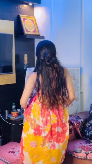 Ritika Chauhan Instagram - Konse songs pr reel jyada achi lagti hai♥️🌹
#reel #trending #explore #explorepage #instagram #instagood #ritzzchauhan