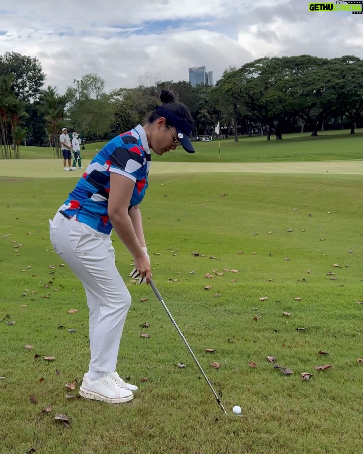 Ritz Azul - 5.4K Likes - Wearing blue and not feeling blue 😉

👕 from @transviewphilippines