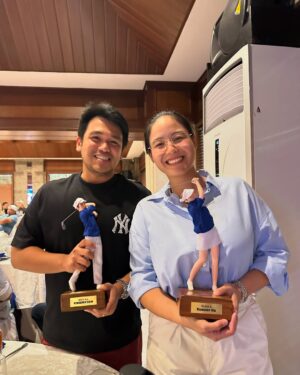 Ritz Azul Instagram - It’s cliche to say that “I’m glad I married my best friend” but it’s true. 😁 to my food buddy, coffee buddy, travel buddy, PS5 buddy, golf buddy, my best comedian, my lover, Happy 3rd anniversary!!! ❤️❤️❤️ I love you sooo much, my first and last @allan_guwi 😘