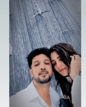 Riya Kishanchandani Instagram - DUBAI with Habibi ❤️ 🇦🇪 .
.
.
#dubai #uae #unitedarabicemirates
