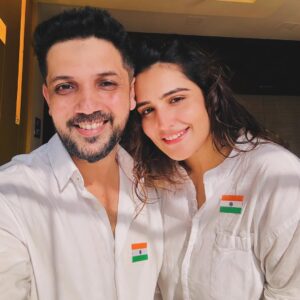Riya Kishanchandani Instagram - Happy Independence Day & pray for the safety of all women of our nation 🤲. Jai Hind 🇮🇳 ❤️.
.
.