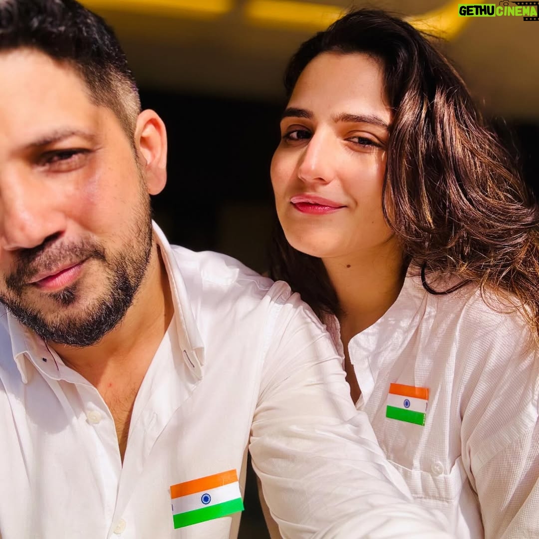 Riya Kishanchandani - 128.2K Likes - Happy Independence Day & pray for the safety of all women of our nation 🤲. Jai Hind 🇮🇳 ❤️.
.
.