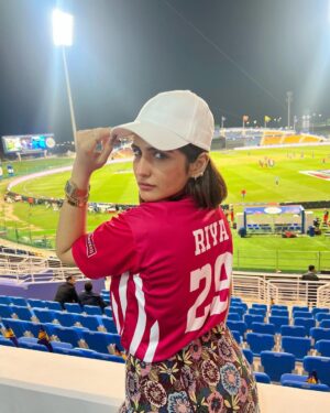 Riya Kishanchandani Instagram - Its all about the vibe ❤️🔥#buzzmakers @sportsbuzz.11 @tgbtroop