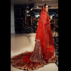 Riya Kishanchandani Instagram - 🌹❤️
Outfit - @ghazalibridals
Photography- @pageantryproductions
Makeup - @makeover_by_zara
Hair - @makeoverby_tanzilashaikh