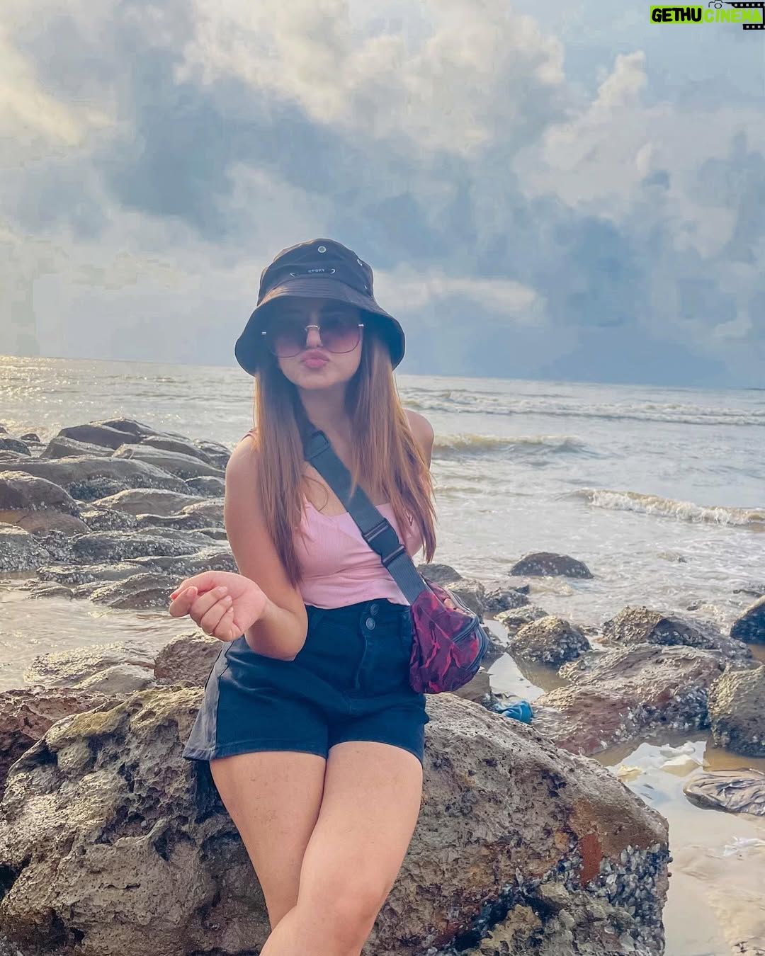 Riya Soni - 6K Likes - 🌸🌸