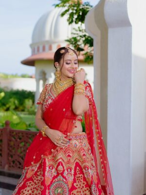 Riya Soni Instagram - Wear your glow 🌻✨
.
.
Outfit :- @kaushik.lakkad
MUA :- @sonu_maniya_
Jewellery :- @tiara_jewels_75
Photoshoot :- @fffilms.in
.
.
.
#photo #photoshoot #photography #photograph #photogrid #photographers_of_india #bride #bridetobride #herecomesthebride #bridemakeupartist #bridestory #explore #indianweddingbuzz #wedding #weddingstationery #weddingplanners #weddinghairstyle #weddingmakeupartist #weddingphotoinspiration #wed #insta #instabride