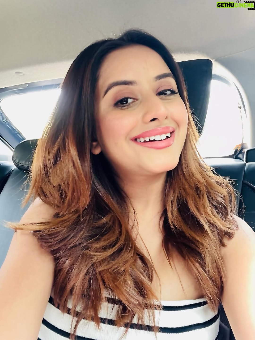Riya Soni - 4.2K Likes - 🩷🩵