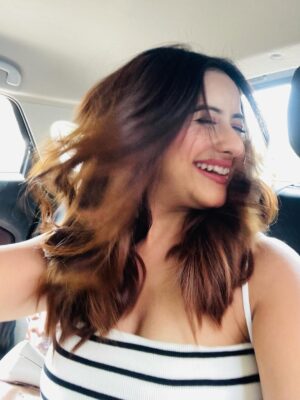 Riya Soni Instagram - 🩷🩵