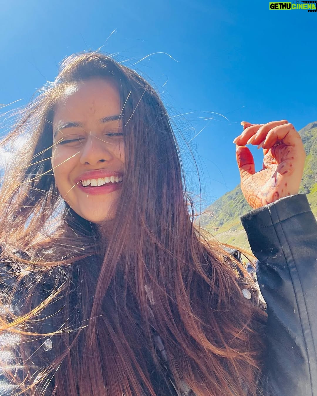 Riya Soni - 8K Likes - Perfect selfies🤍 
.
.
.
.
#riyasoni #instagram