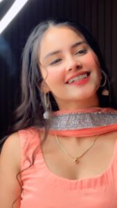 Actress Riyaa Sharma HD Photos and Wallpapers August 2025