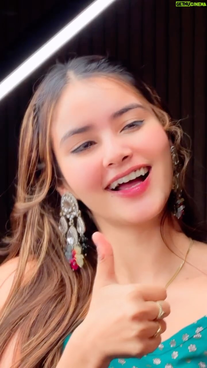 Riyaa Sharma - 50.1K Likes - Kr nkhre lyi tu jine v😜
.
.
.
.
.
.
.