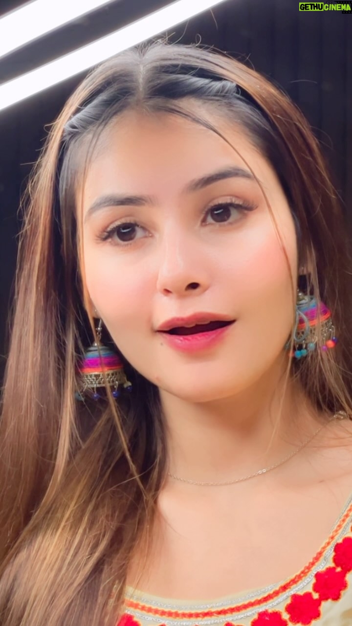 Riyaa Sharma - 32.7K Likes - Bhut khas a tu😇
.
.
.
.
.