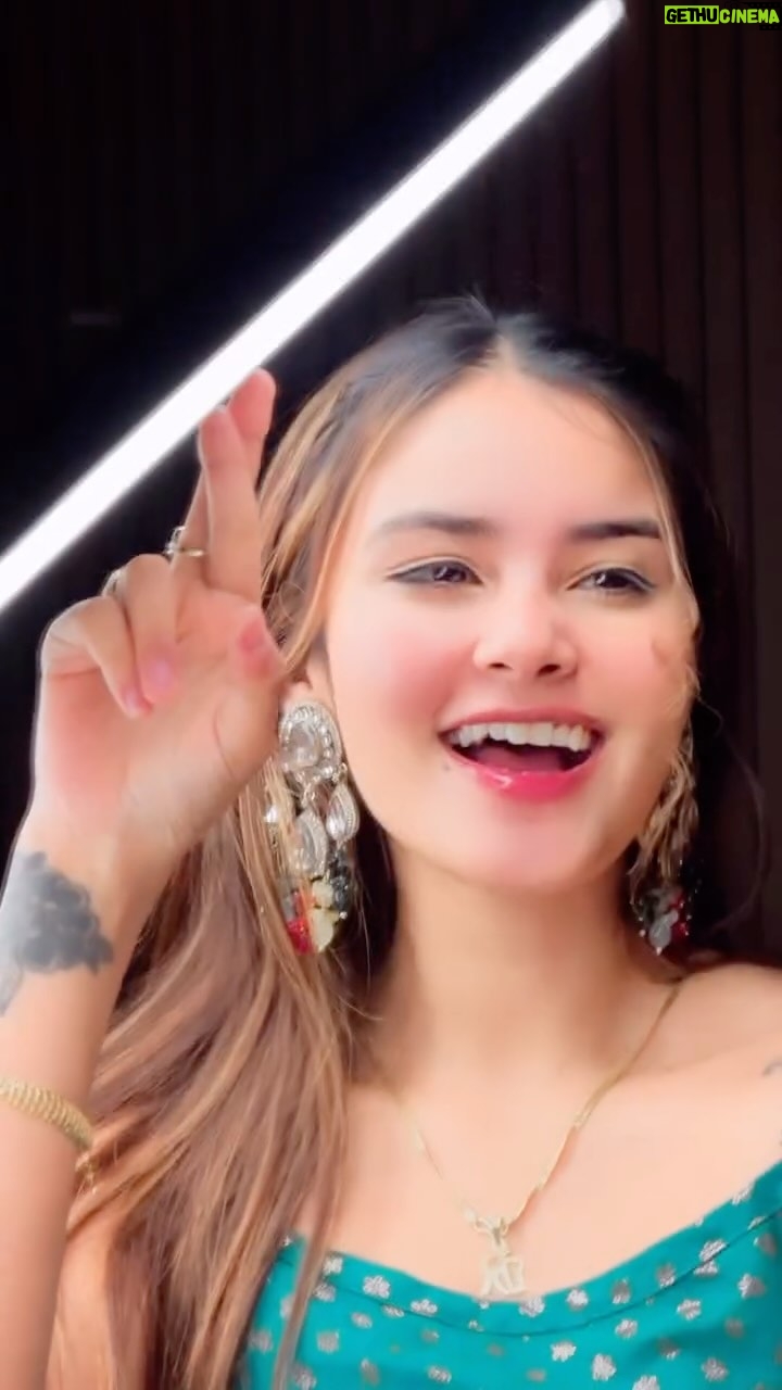 Riyaa Sharma - 29.2K Likes - Tere nl kina moh ve 😍
.
.
.
.
.