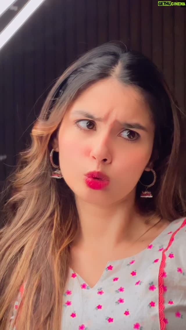 Riyaa Sharma - 24.8K Likes - Rang ohda sanwla jeha😇
.
.
.
.

.