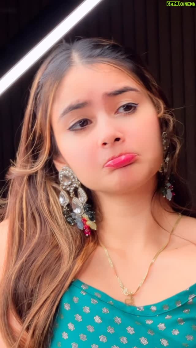 Riyaa Sharma - 116K Likes - Ik pal b bin tere😇
.
.
.
.
.