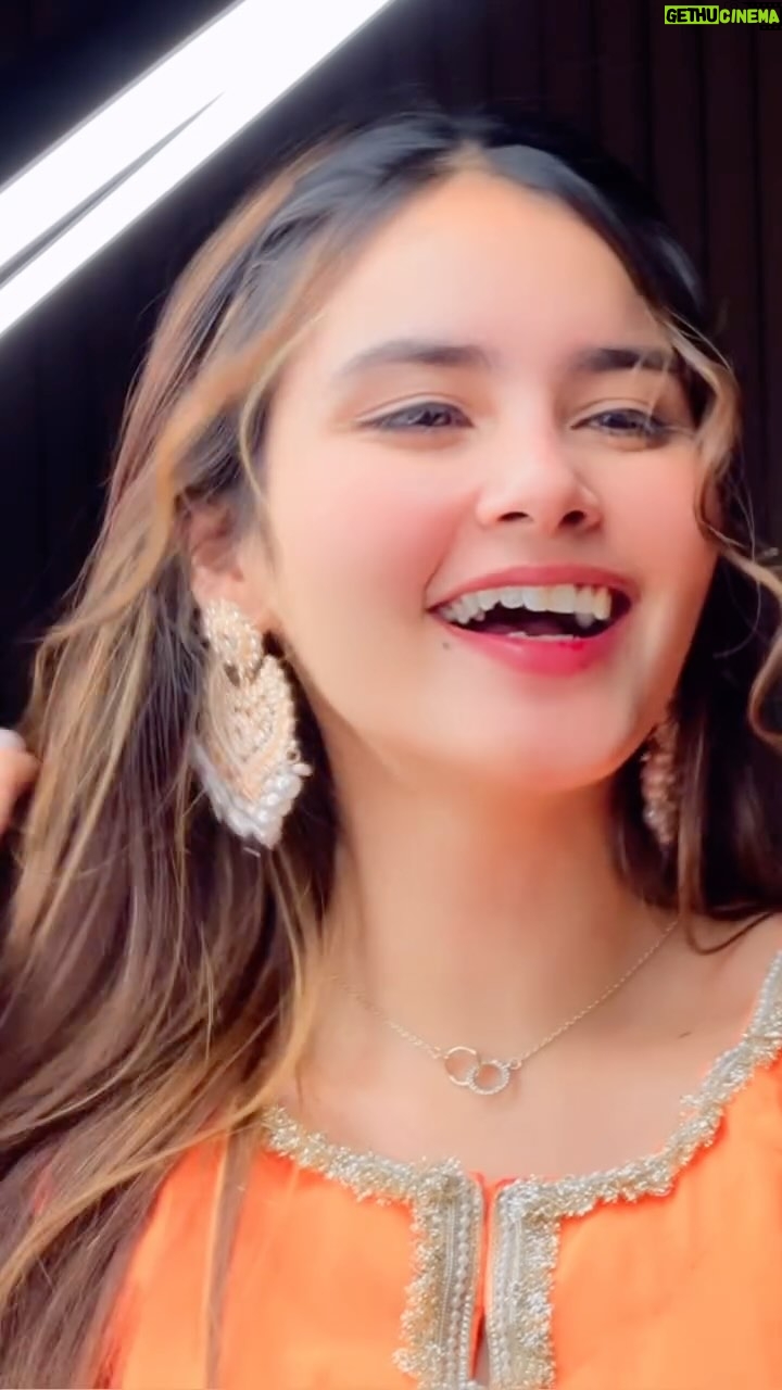 Riyaa Sharma - 59.2K Likes - Tu ena pyaara hogya🥰
.
.
.
.
.
.