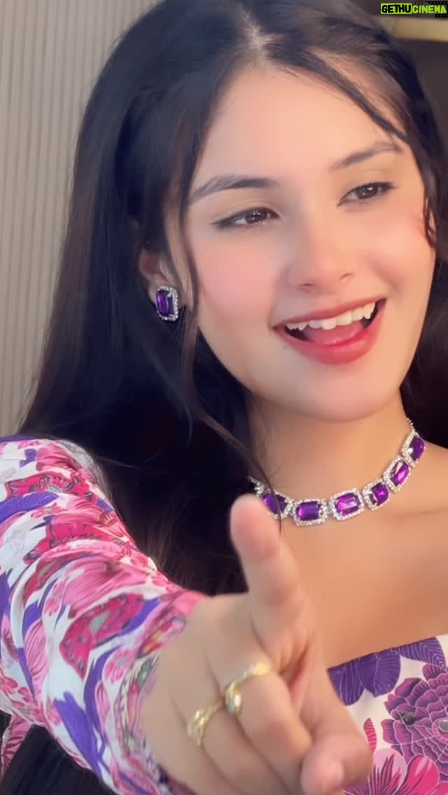 Riyaa Sharma - 31.4K Likes - Tere bina 😇
.
.
.
.
.