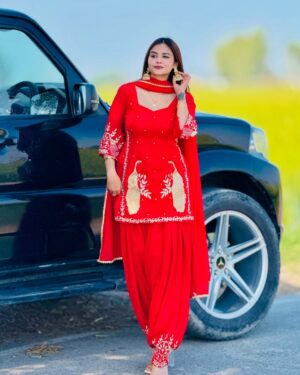 Riyaa Sharma Instagram - Red vich ❤️
.
.
.
.
,
,
#insta #photooftheday #like #like4like ##share #viral #comment #instadaily #photo #suit