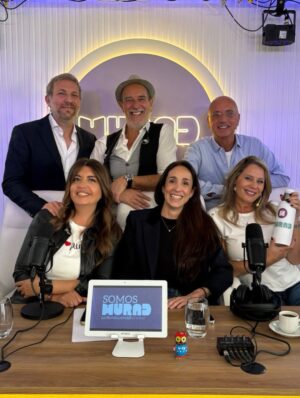 Rocío Marengo Instagram - Mood Primavera en MURAD 🌼
En MURAD @somosmurad tuvimos una semana en modo primavera. Se vino el calorcito y llegó cargado de energía 💥 Dejamos atrás las comidas de invierno y nos animamos a recetas frescas y coloridas.
Como siempre, nos divertimos un montón, aprendimos muchísimo y compartimos charlas increíbles con invitadas e invitados que vinieron con toda la onda 🙌.
Gracias también a nuestro equipazo 💪🏼 y a ustedes que se siguen sumando a esta comunidad hermosa.
📲 Si te perdiste algo, podés revivir los programas completos en nuestro canal de YouTube. Link en la bio.
¡Feliz finde! 👋🏼☀️