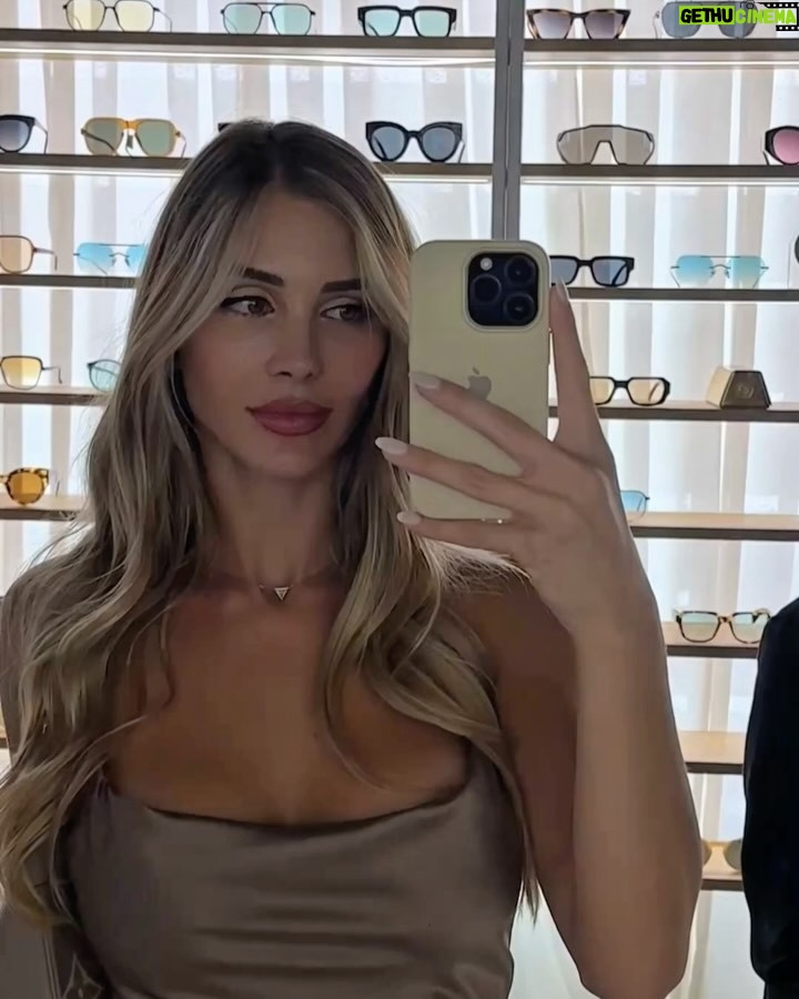 Romina Malaspina - 16.4K Likes - Popurrí de mi semana 🧸 familia - trabajo - deporte y mucho 🫶🏻

#lifestyle #healthy #food #gym #cat #nature
